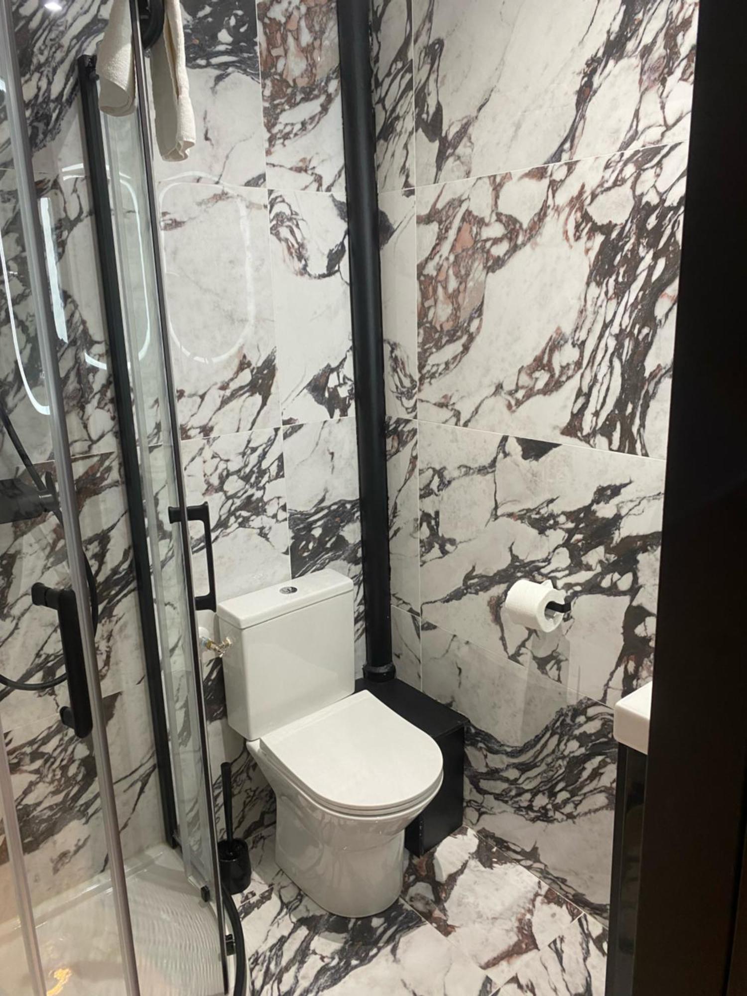 Hotel Richelieu, Le Havre Centre-Ville, Perret Экстерьер фото
